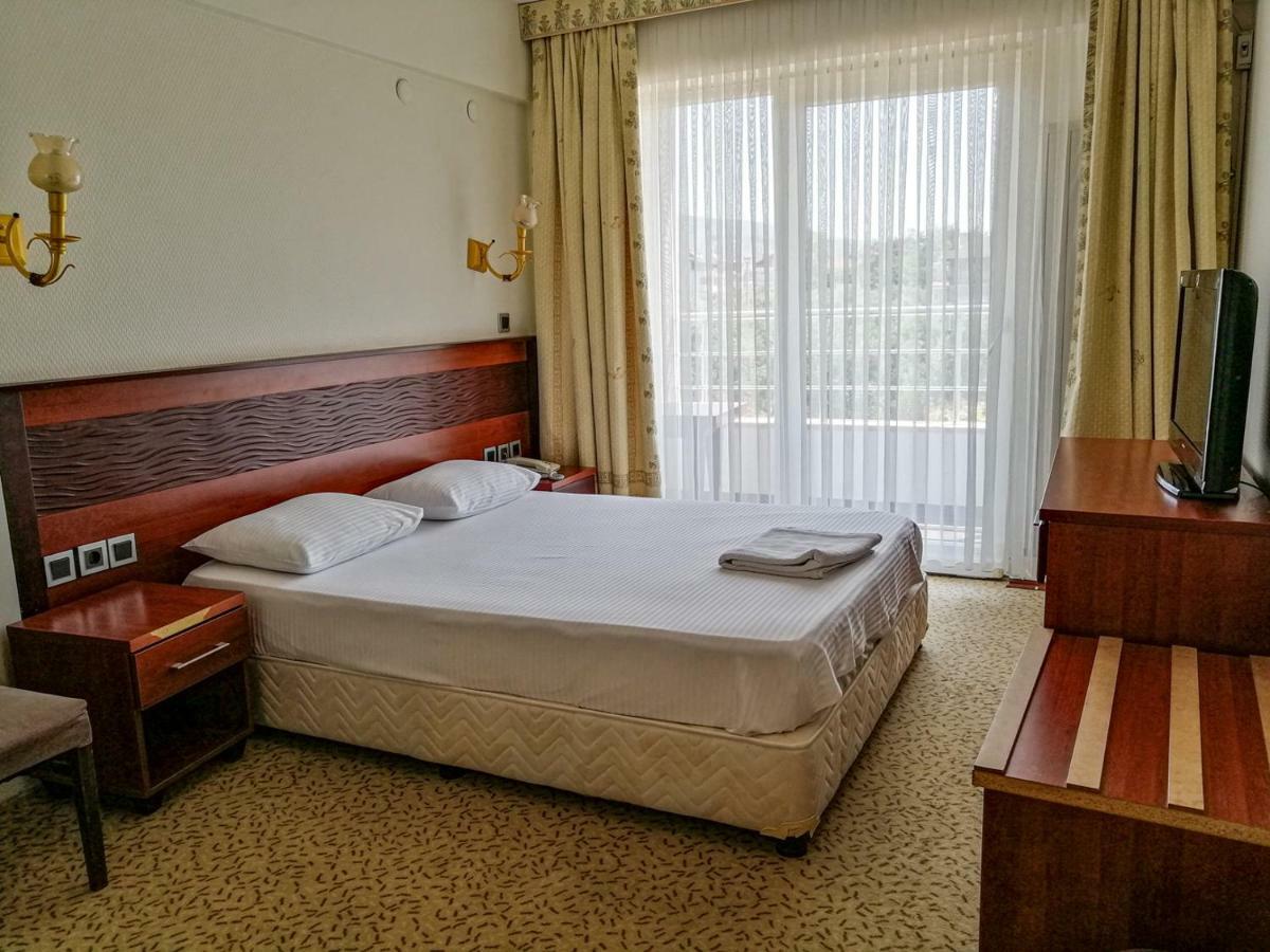 Grand Nicea Hotel Iznik Exterior photo